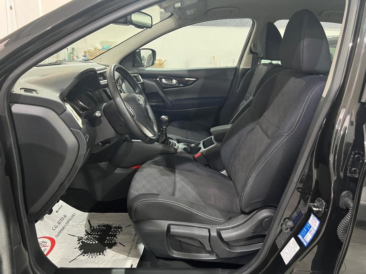 Nissan Qashqai 1.6 dCi 4WD Tekna 131 cv 2014