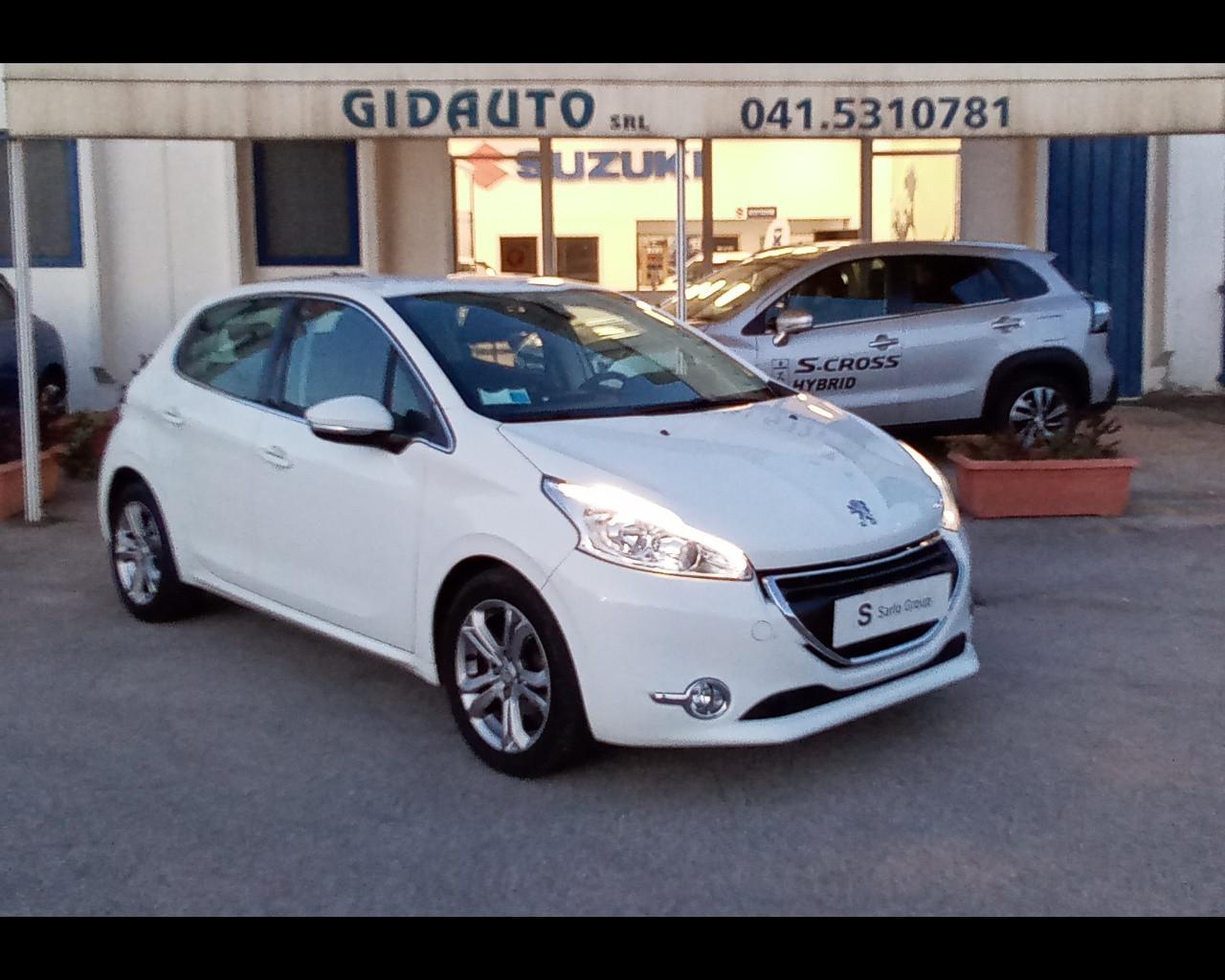 PEUGEOT 208 - PureTech 82 5 porte Allure