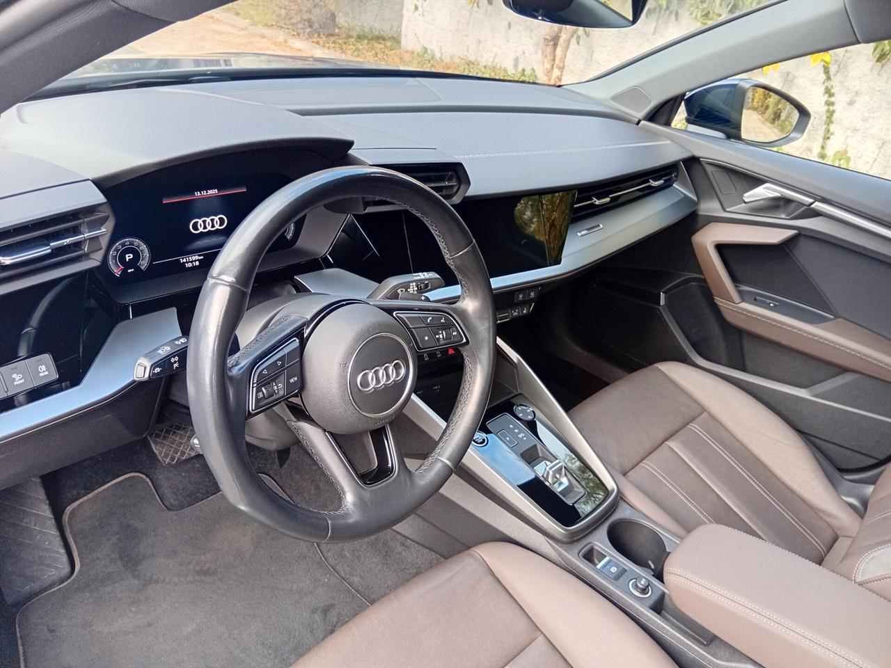 Audi A3 SPB 30 g-tron S tronic line edition