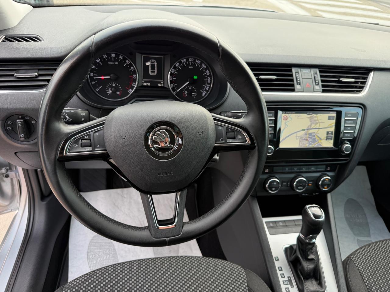 Skoda Octavia 1.6 TDI CR 110 CV DSG Wagon Style