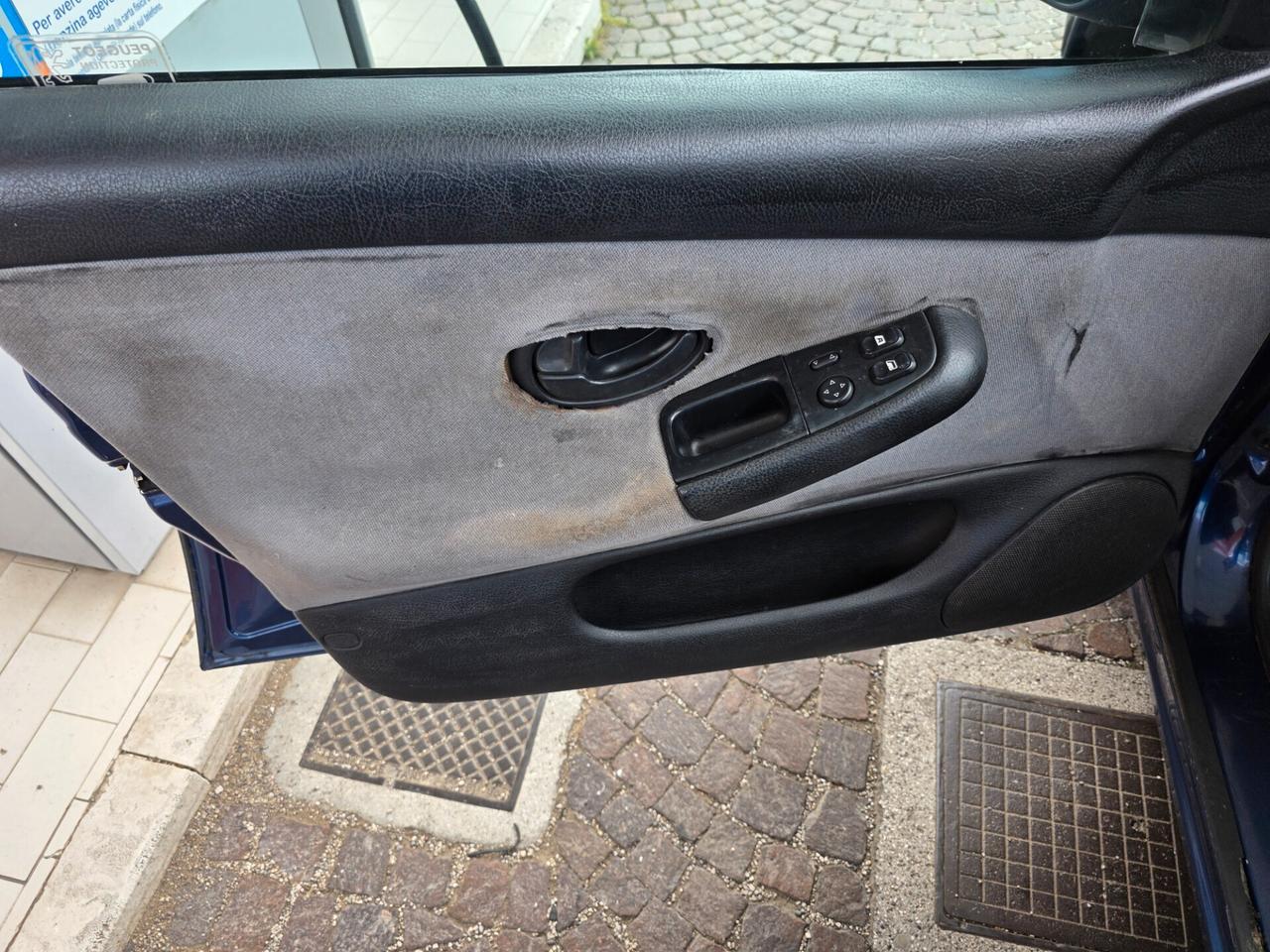 Peugeot 406 1.8i 16V cat S.W. con 127.000km Neopatentati ok