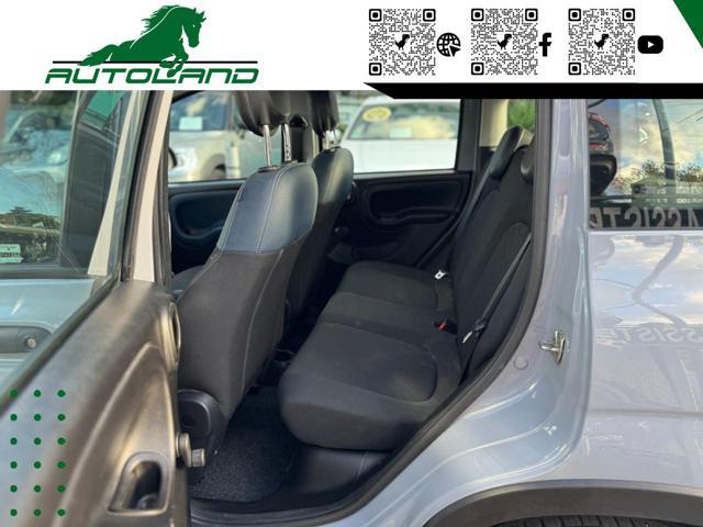 FIAT Panda Cross 1.0 FireFly S&S Hybrid UniPro UConnect 7 Pollici