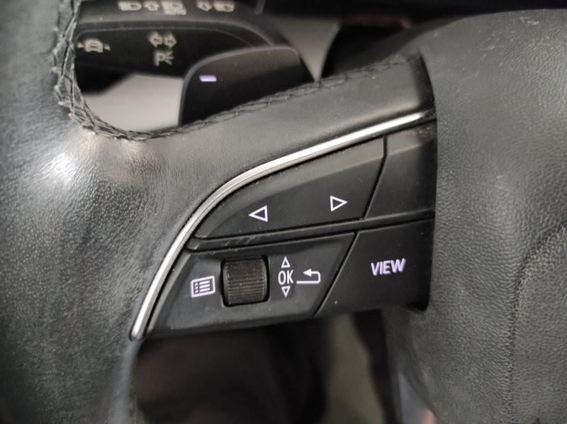 AUDI A3 4ª serie - A3 SPB 40 TFSI e S tronic Business