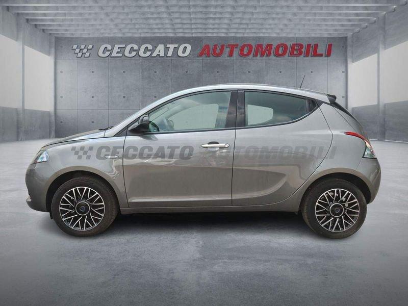 Lancia Ypsilon Ypsilon 1.0 firefly hybrid Platino s&s 70cv