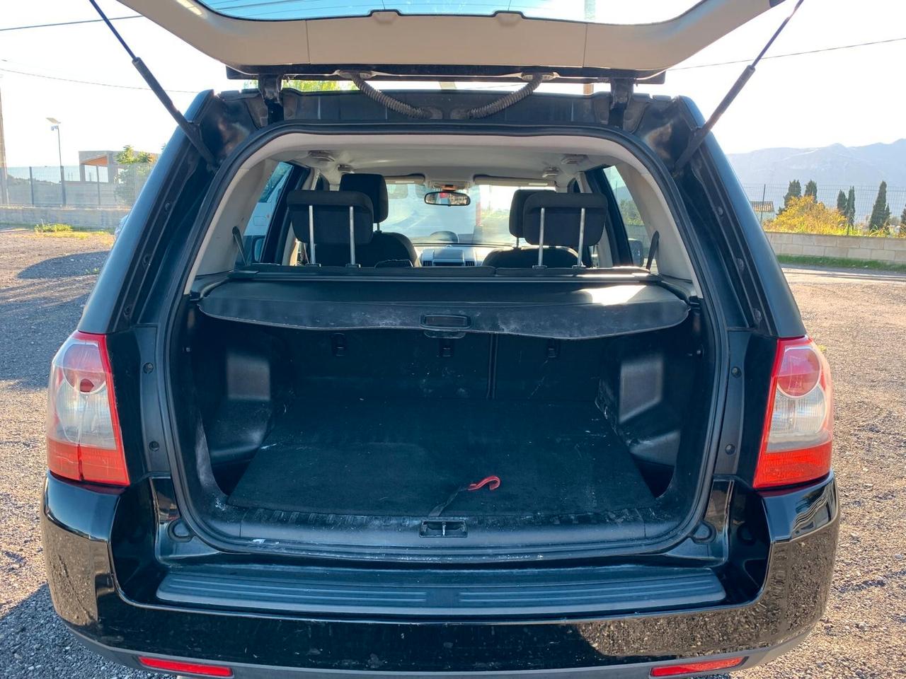 Land Rover Freelander 2.2 TD4 S.W. E