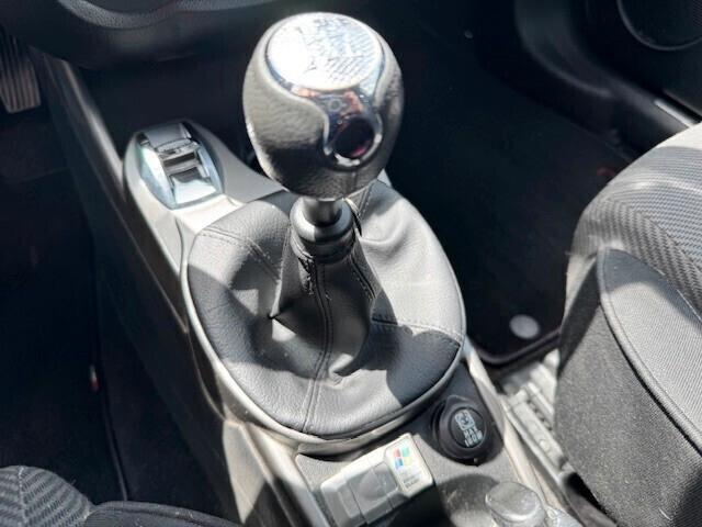 Alfa Romeo MiTo 1.3 JTDm-2 95 CV S&S Distinctive Sport Pack
