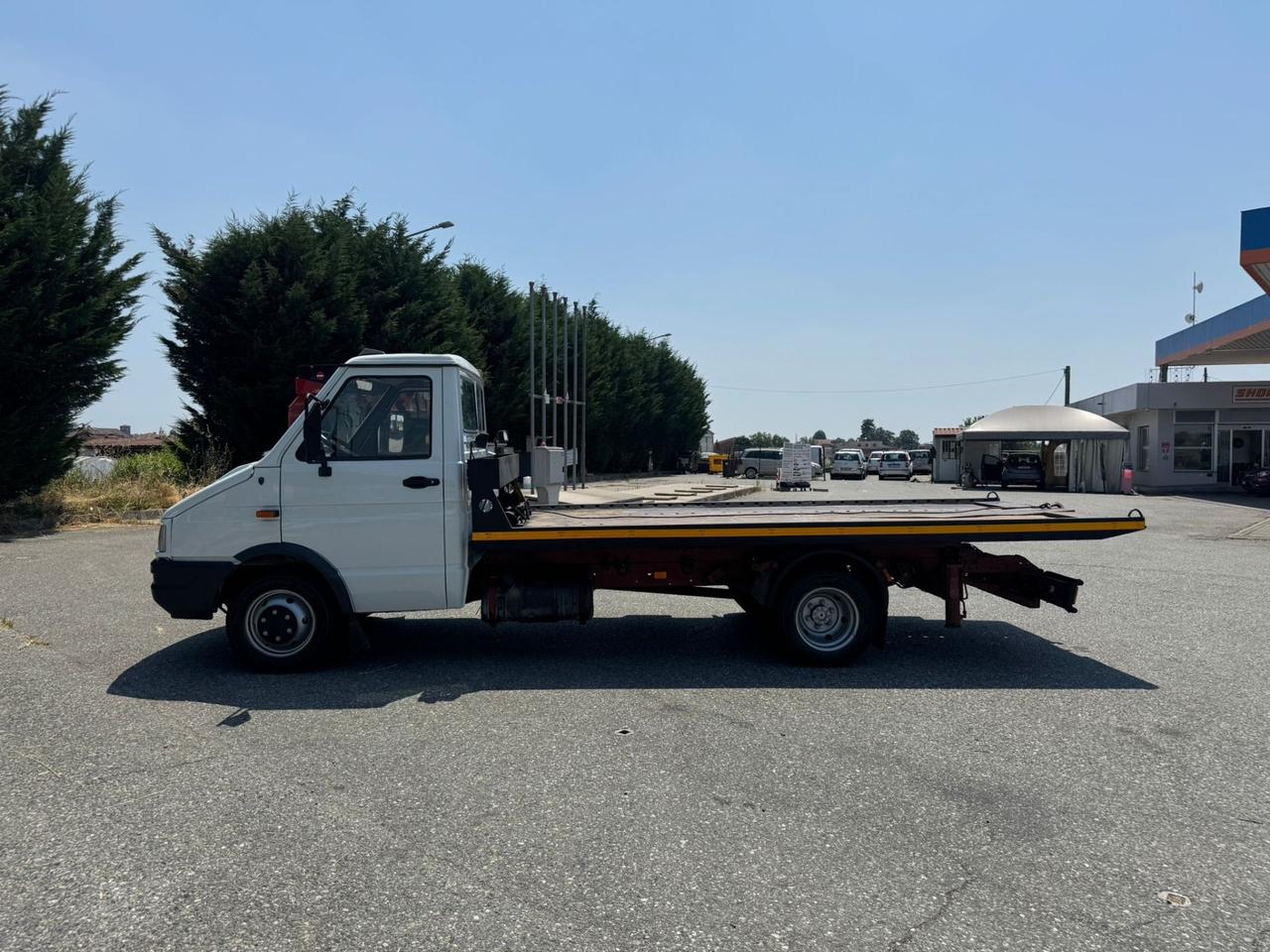 Iveco CARRO ATREZZI Patente C