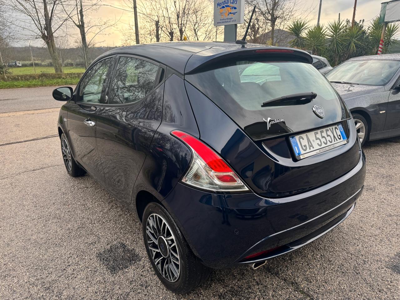 Lancia Ypsilon 1.2 69 CV 5 porte GPL Ecochic Gold