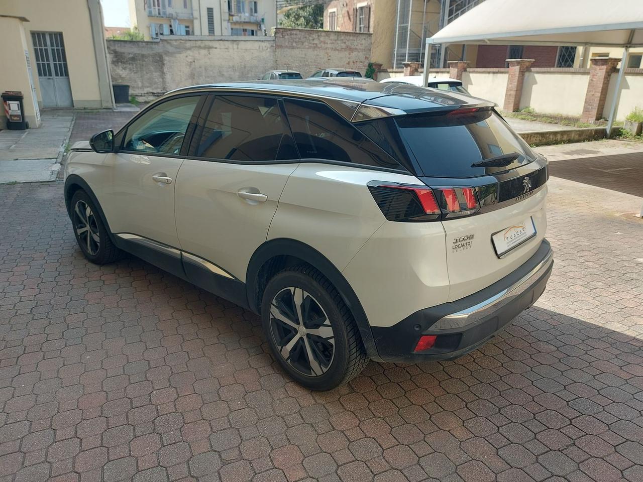 Peugeot 3008 Allure 1.2 PureTech 130