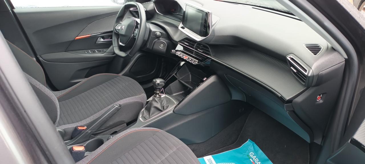 Peugeot 2008 BlueHDi 110 S&S Allure Pack