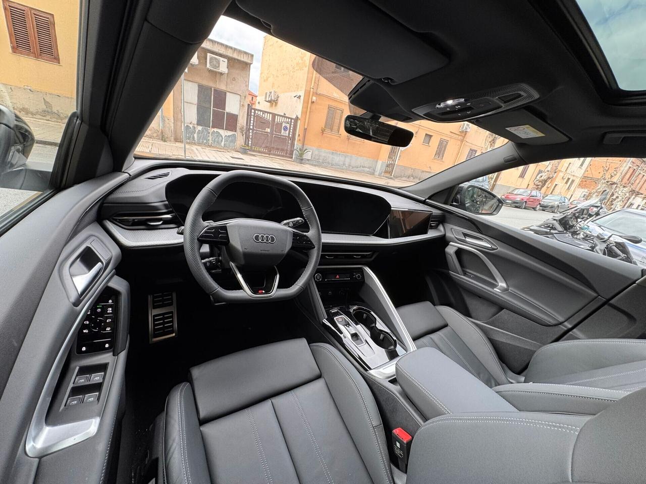 Audi Q5 2.0 TDI mhev S-LINE 204cv REGIME IVA ESPOSTA