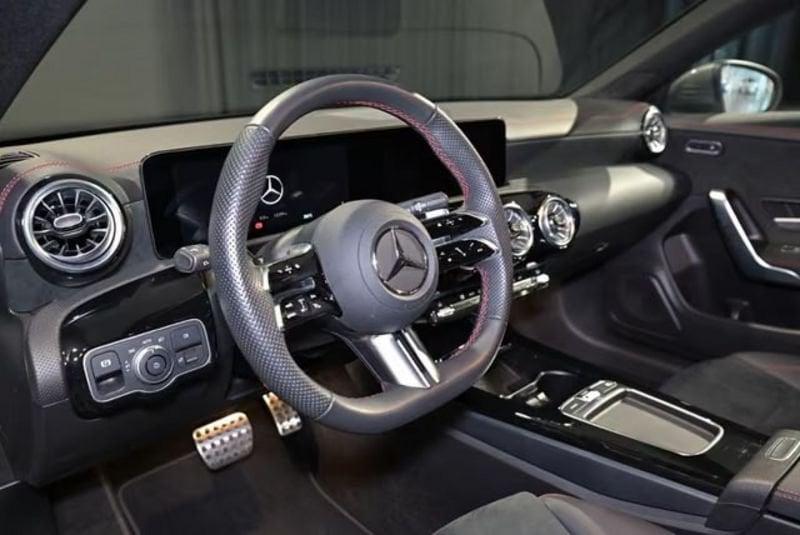 Mercedes-Benz CLA CLA Shooting Brake 180 AMG Line Premium Plus LED CAMERA NAVI