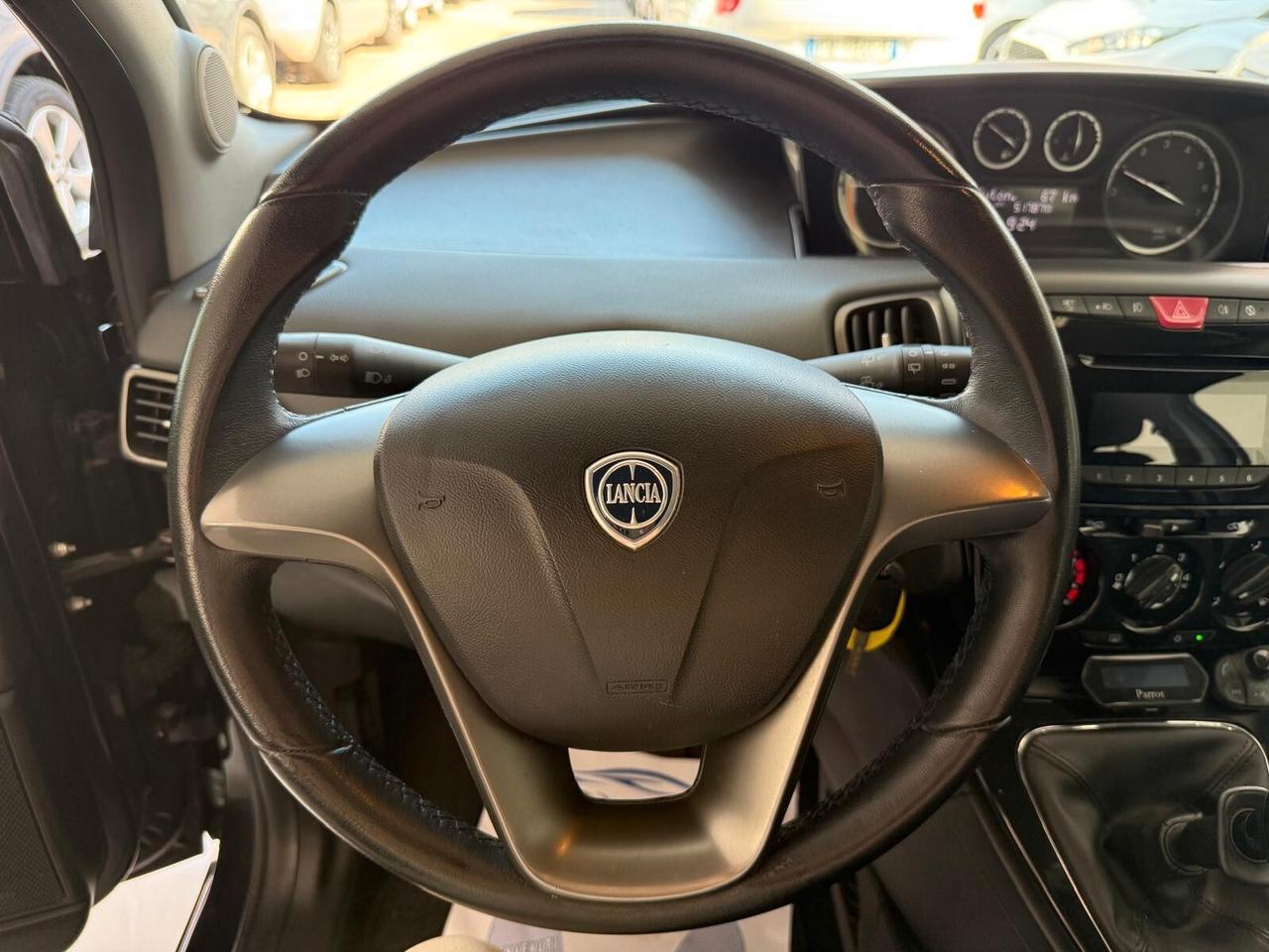 LANCIA YPSILON 1.2 BENZINA 50.000 KM 2012
