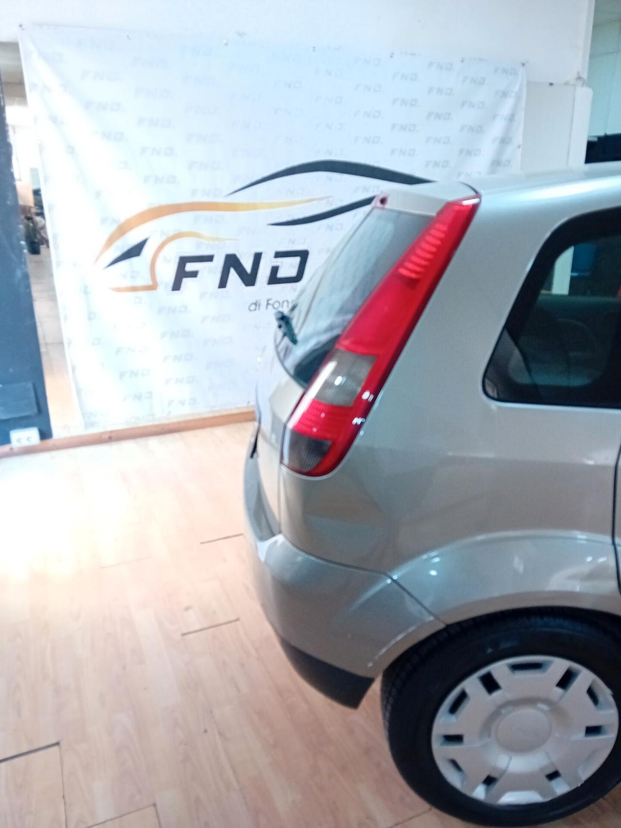 Ford Fiesta 1.2 16V 5p. Ghia