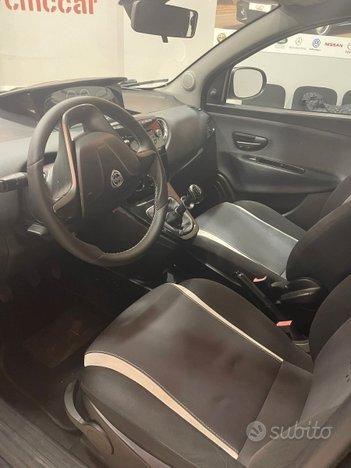 Lancia Ypsilon ECO CHIC
