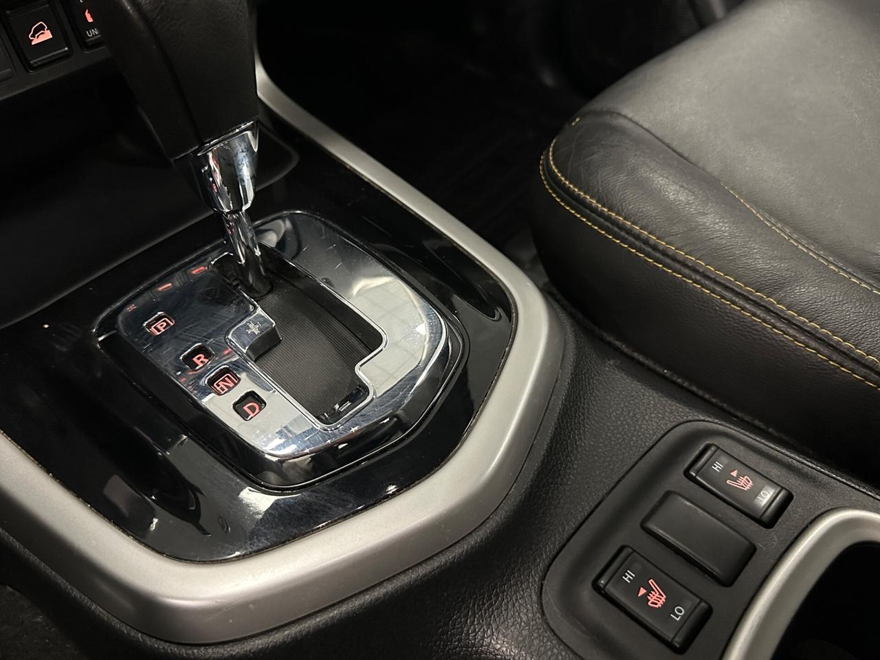 Nissan Navara 2.3 dCi 190 CV 4WD Double Cab N-Guard Aut*