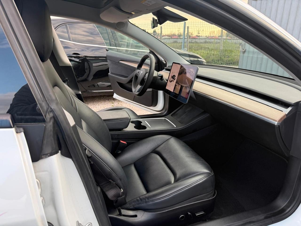 Tesla Model 3 Dual Motor RWD Plus