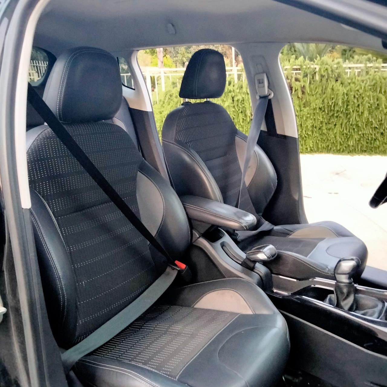 Peugeot 2008 BlueHDi 100 GT Line