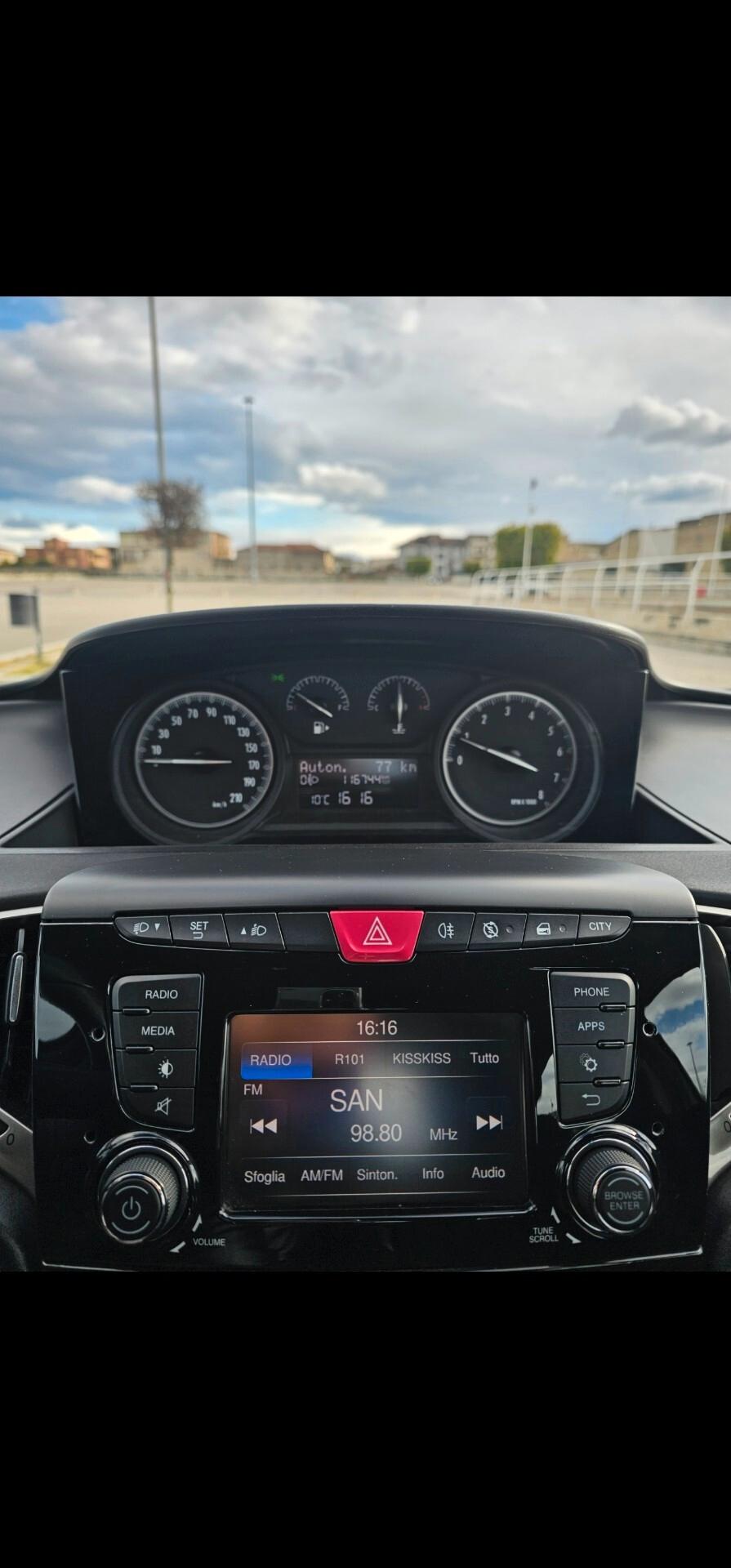 Lancia Ypsilon 1.2 69 CV 5 porte Platinum