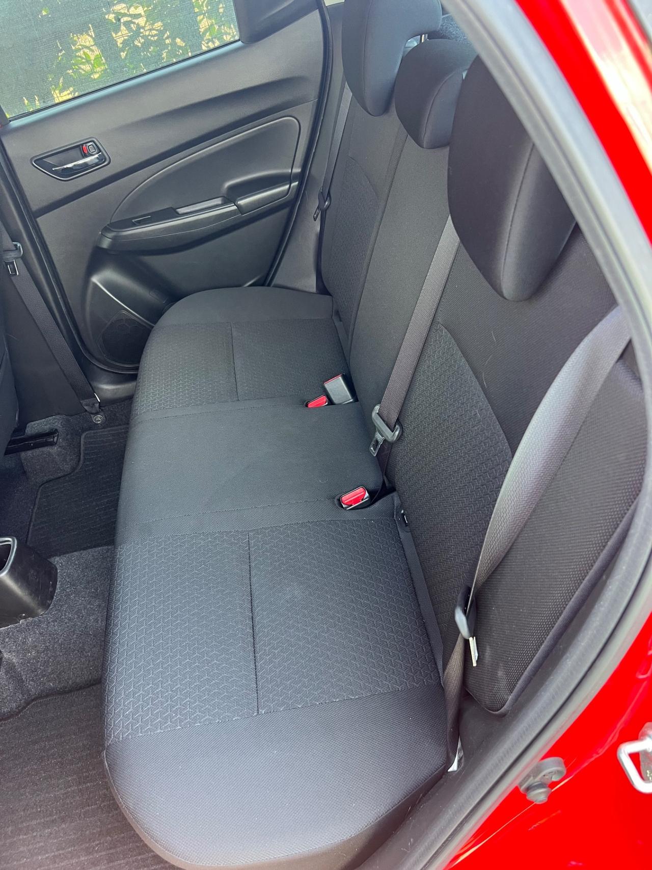 Suzuki Swift 1.2 Hybrid Top