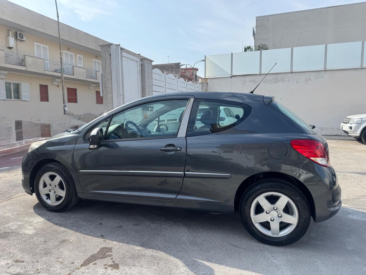 Peugeot 207 1.4 BENZINA 75CV 2011