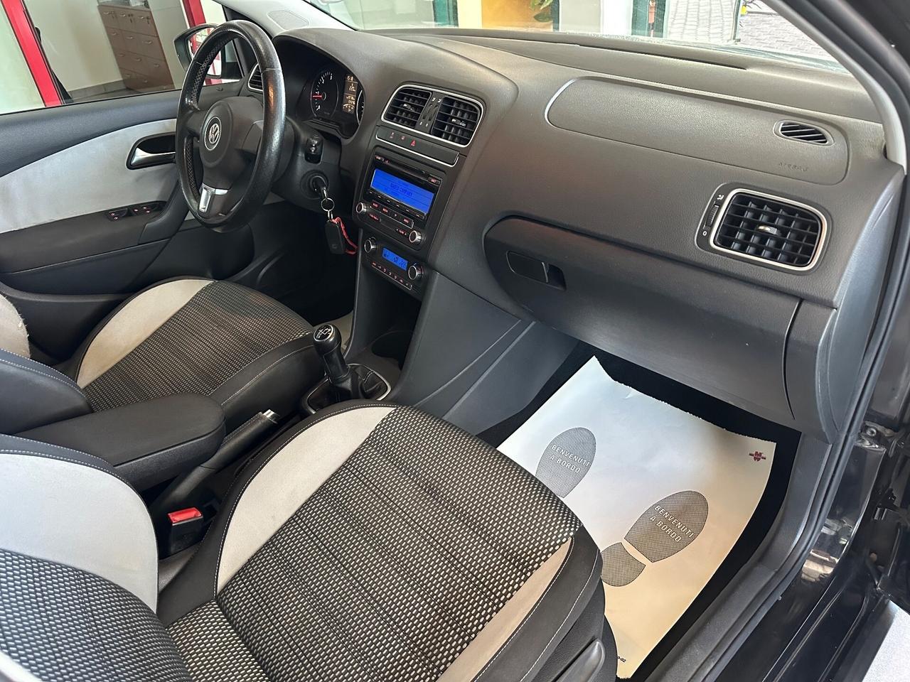 Volkswagen Polo Cross 1.6 TDI 90CV