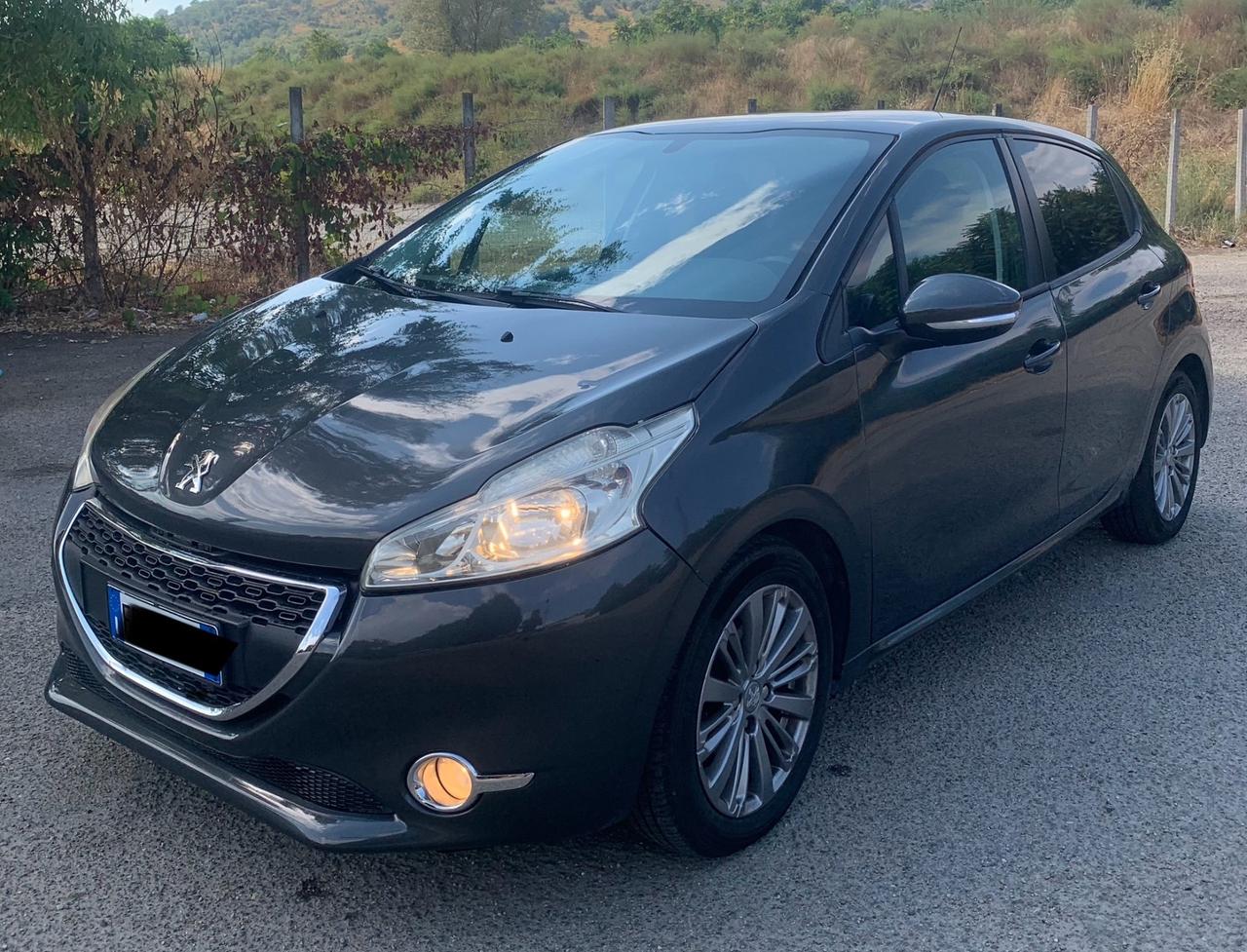 Peugeot 208 BlueHDi 75 5 porte Allure 118000KM