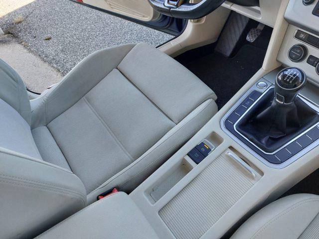 VOLKSWAGEN Passat Variant 1.6 TDI Trendline BlueMotion Technology