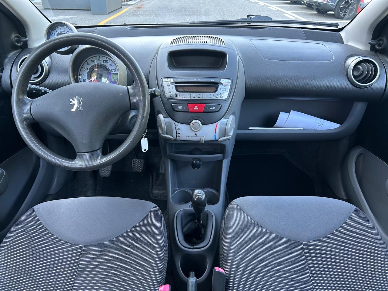 Peugeot 107 1.0 68CV 5p. Plaisir*Neo patentati *