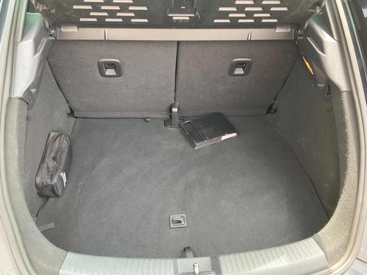 Volkswagen Maggiolino 1.6 TDI Design