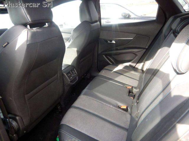 PEUGEOT 3008 3008 II 1.5 bluehdi Allure Pack EAT8 130cv Navi