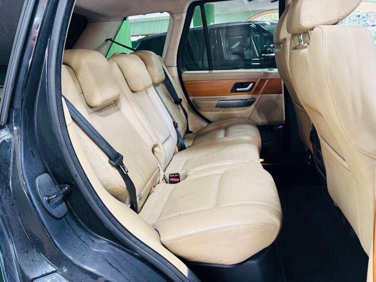 Land Rover Range Rover Sport 2.7 TDV6 SE