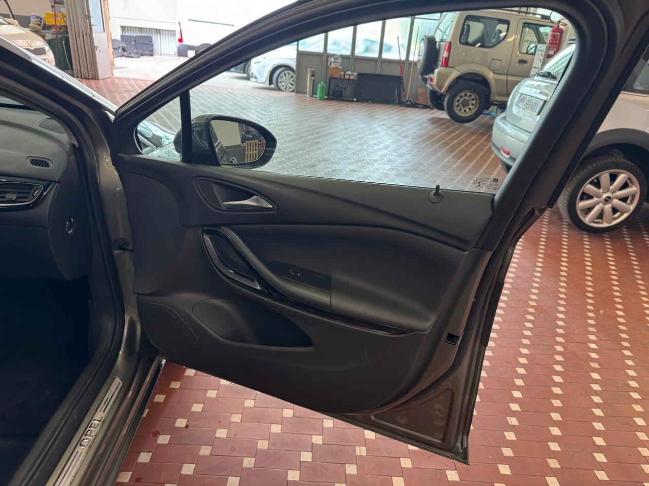 Opel Astra 1.4 Turbo 110CV EcoM Sports Tourer Innovation - UNICO PROPRIETARIO