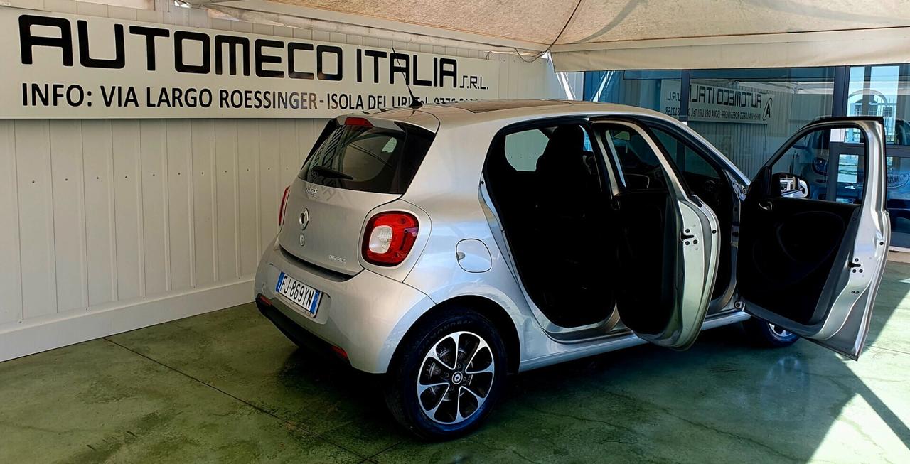 Smart ForFour 70 1.0 BENZ. - 2017 - KM. 137.000