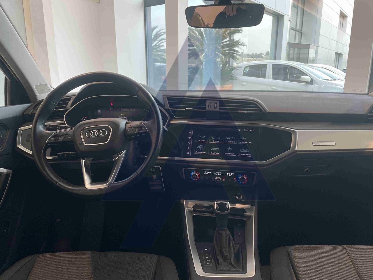 Audi Q3 35 TDI S tronic Business Advanced