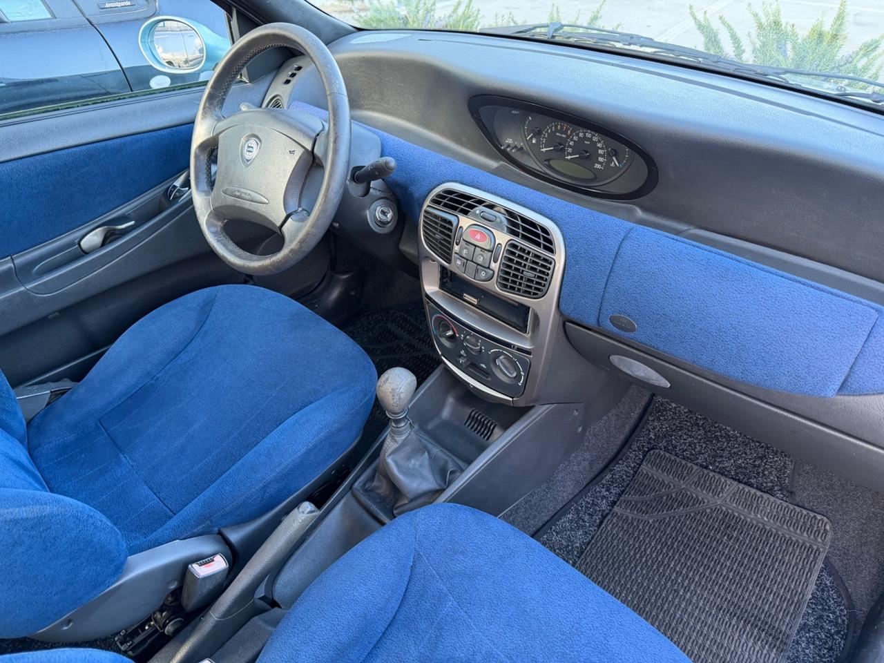 Lancia Y 1.2i cat Unica