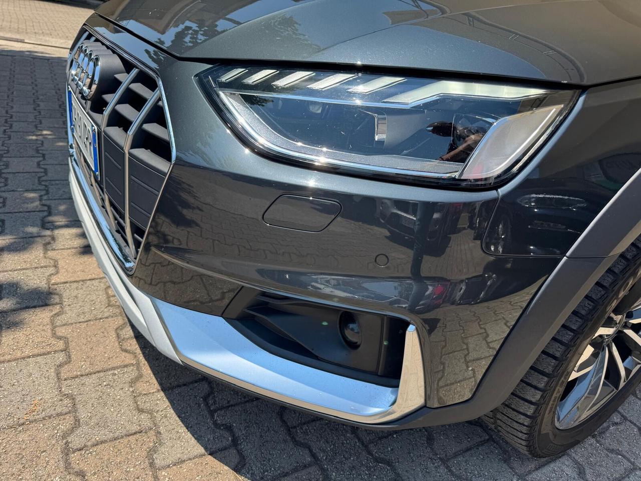 Audi A4 allroad A4 allroad 40 TDI 204 CV S tronic Identity Contrast mhev
