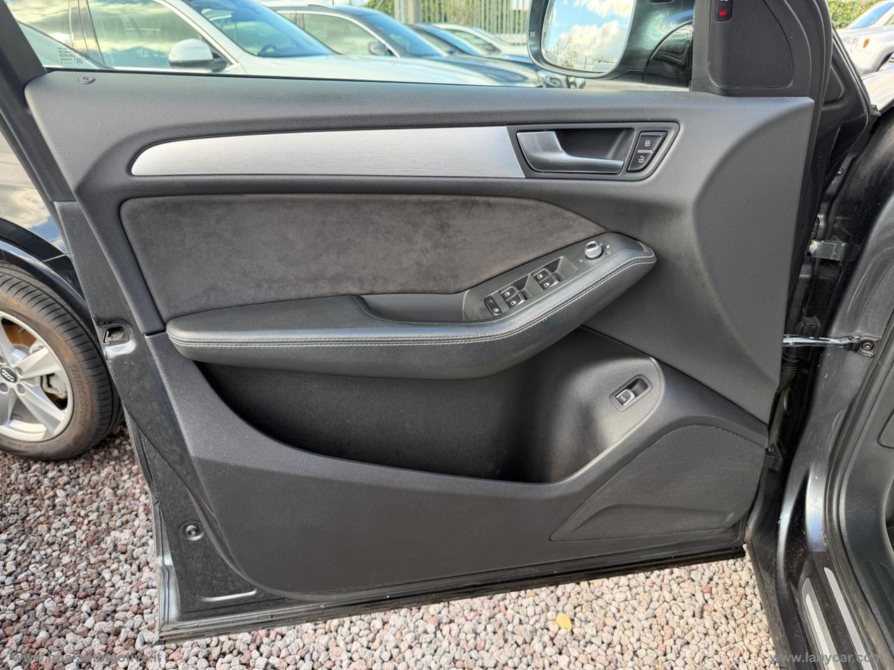 AUDI Q5 2.0TDI 190CV S-LINE Quattro S-tronic NAVI LED PELLE