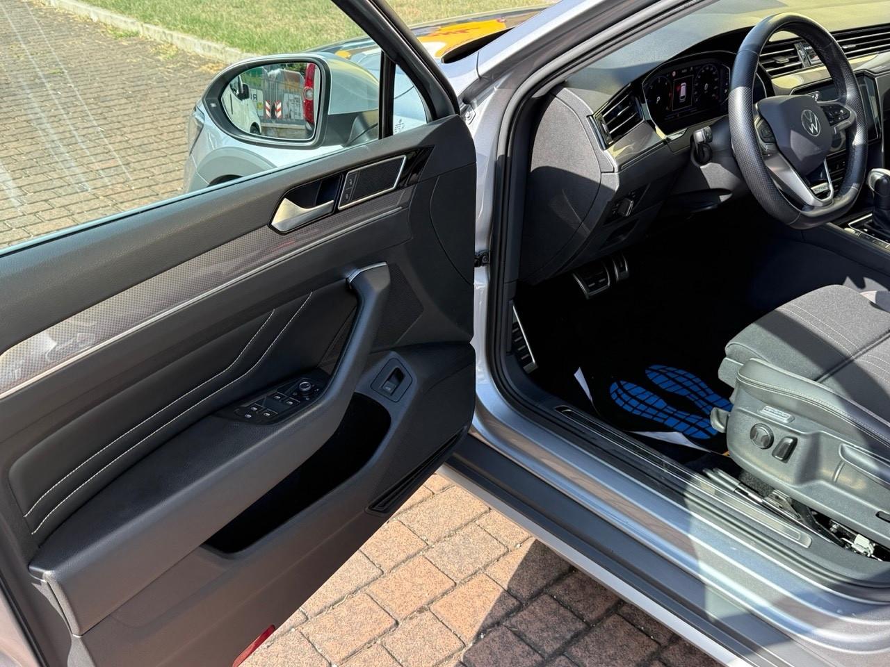 Volkswagen Passat Alltrack 2.0 TDI 200 CV 4MOTION DSG