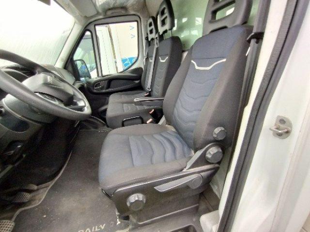 IVECO Daily 35S12 2.3 HPT PL CASSA 8 BANCALI