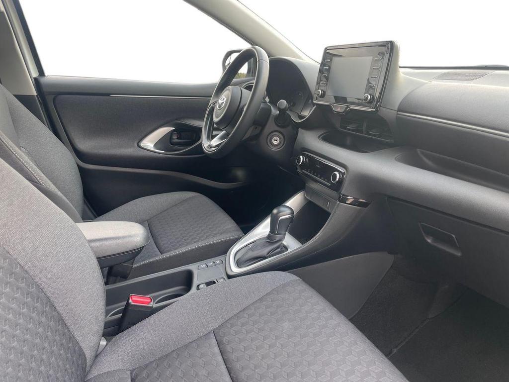 Toyota Yaris 1.5 hybrid Active