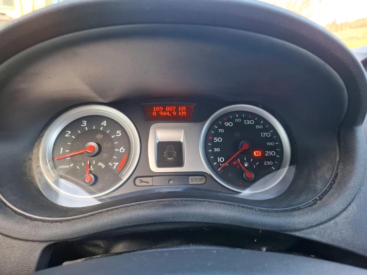 Renault Clio 1.2 16V 5 porte Luxe