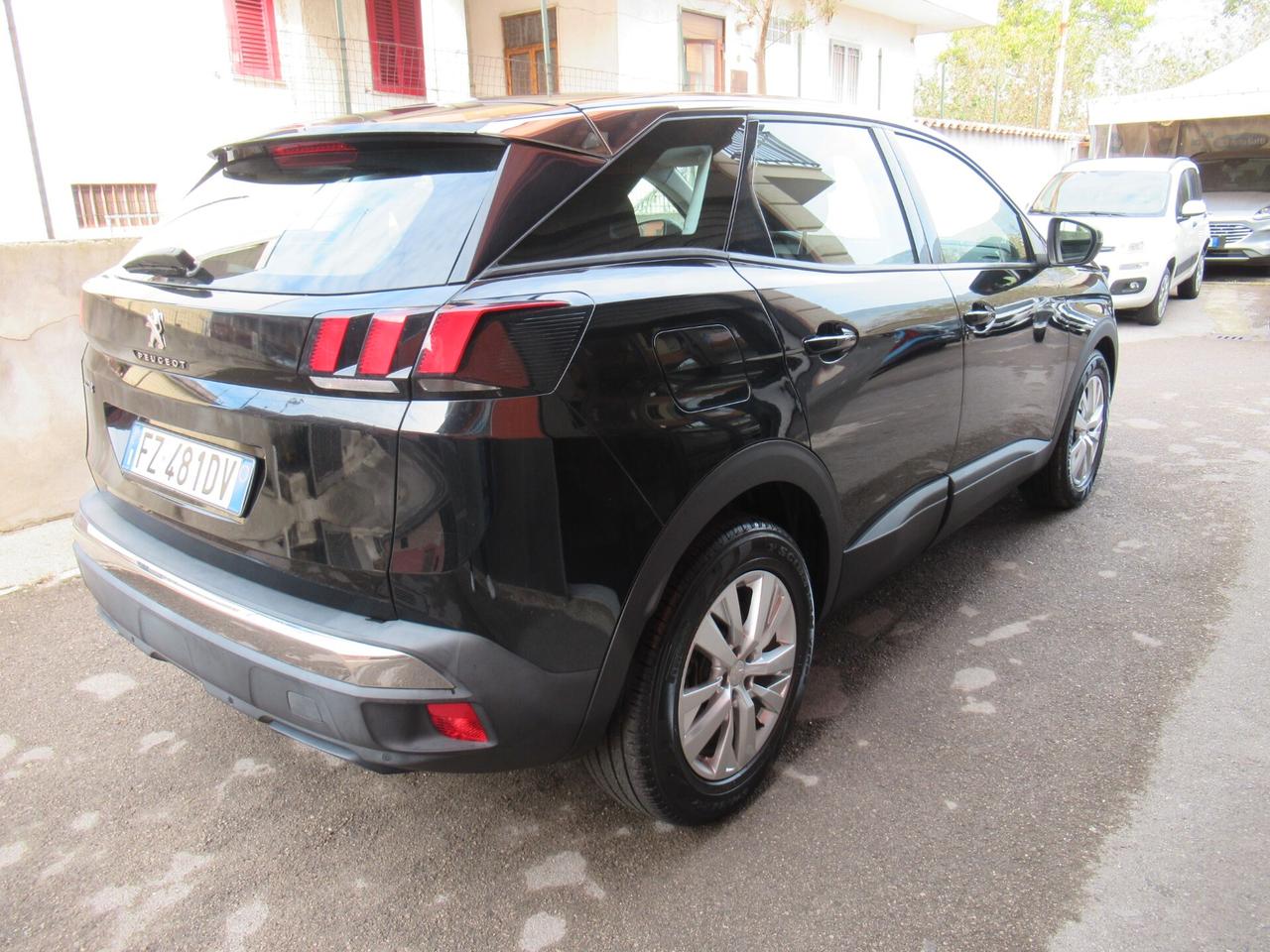 Peugeot 3008 BlueHDi 130 S&S Business