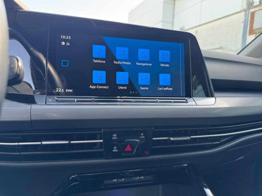 Volkswagen Golf VIII 2020 2.0 TDI 115CV Style