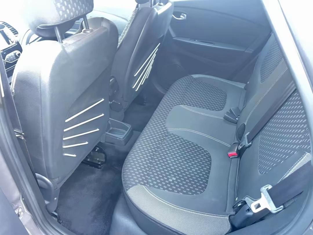 Renault Captur 1.5 diesel 90 cv full led tagliandi renault