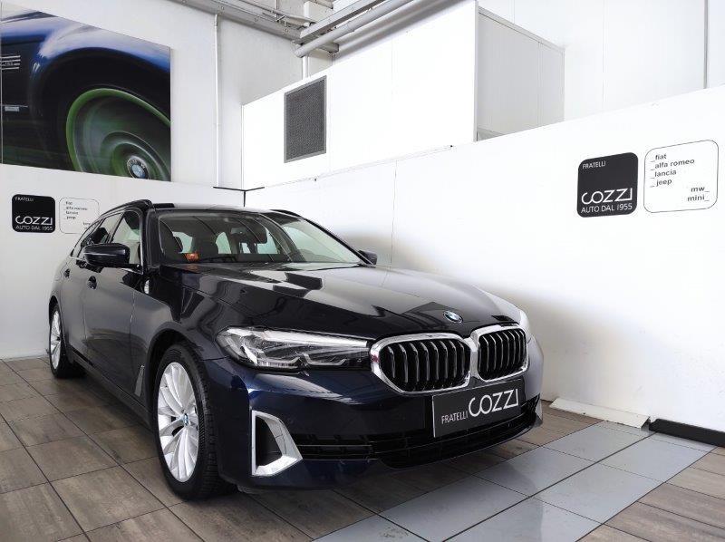BMW Serie 5(G30/31/F90) - 520d 48V xDrive Touring Luxury
