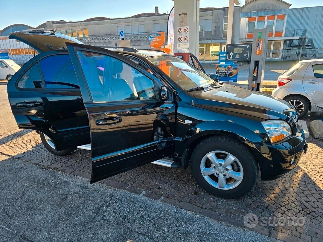 Kia Sorento 2.5 16V CRDI VGT 4WD con 180.000km