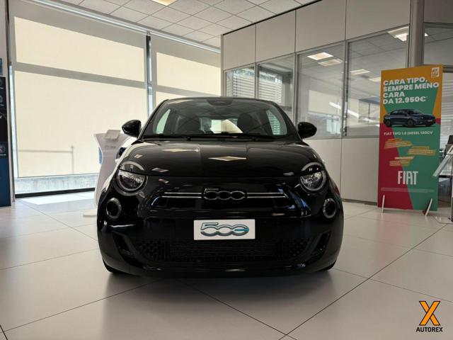 FIAT 500e Berlina 42 kWh