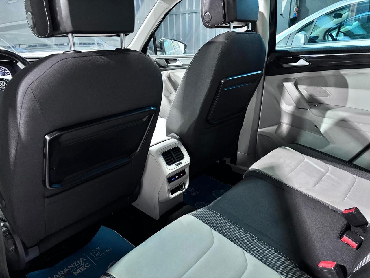 Volkswagen Tiguan Tetto+Matrix+Cockpit