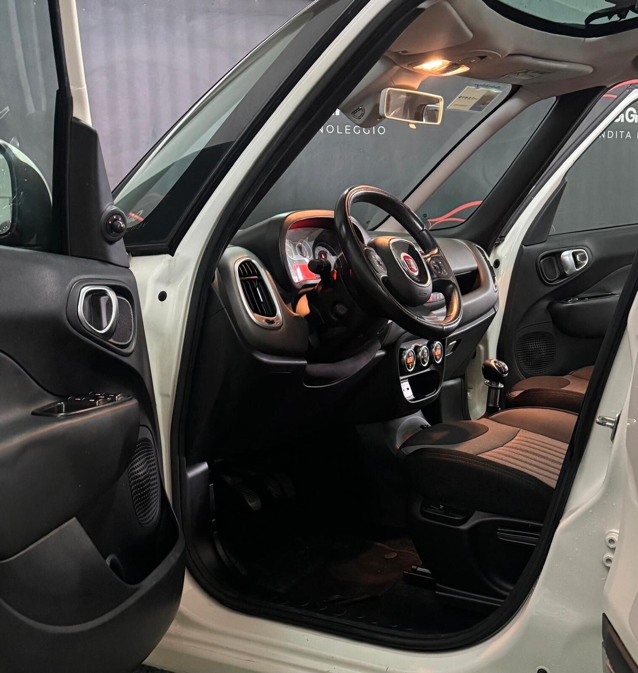 Fiat 500L 1.6 Multijet 120 CV Lounge